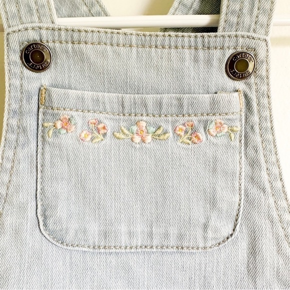 Carter’s Blue floral Embroidered Lightwash Denim overalls 12M - Picture 3 of 6